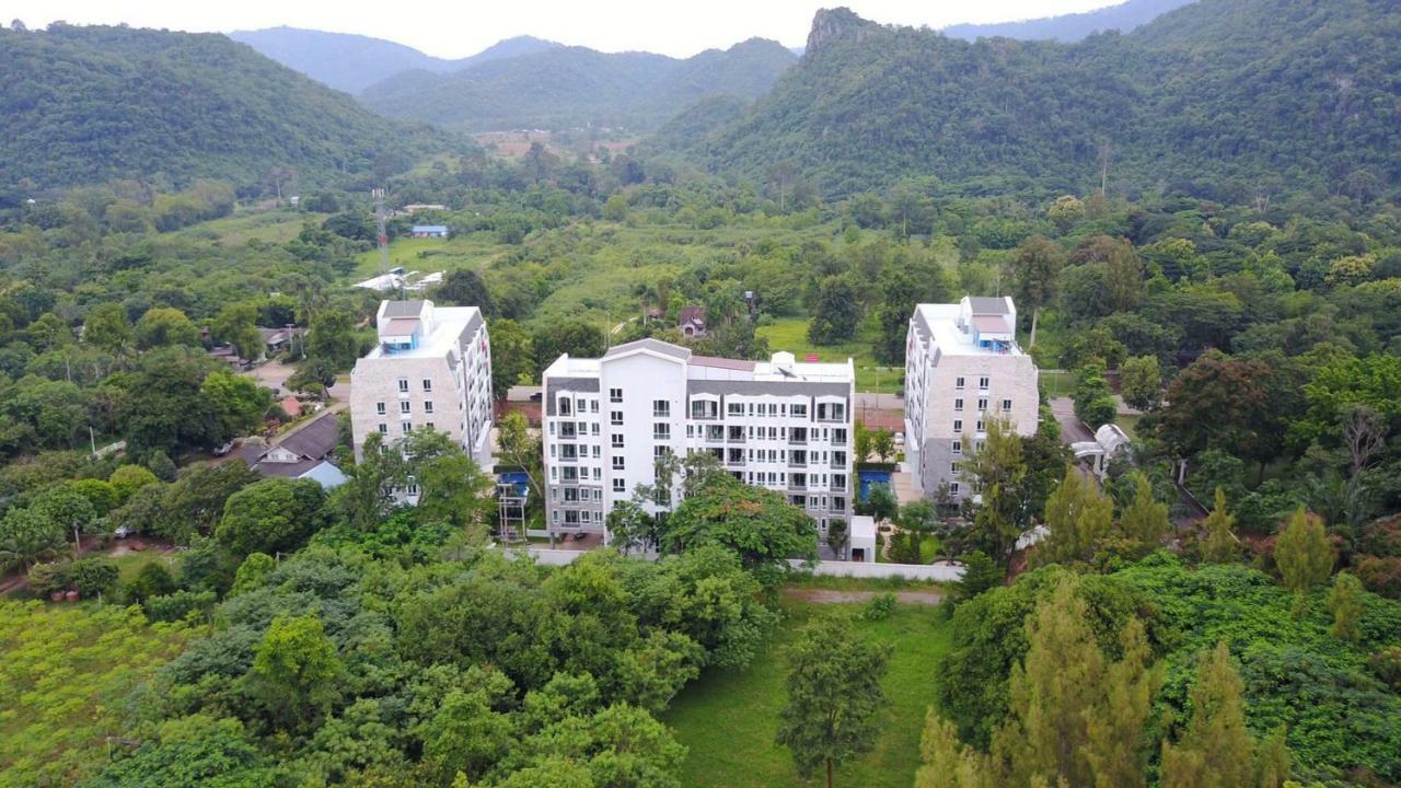 The Courtyard Khaoyai Lejlighed Mu Si Eksteriør billede